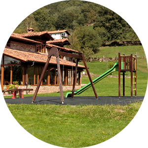 Casa rural Erronea, parque infantil